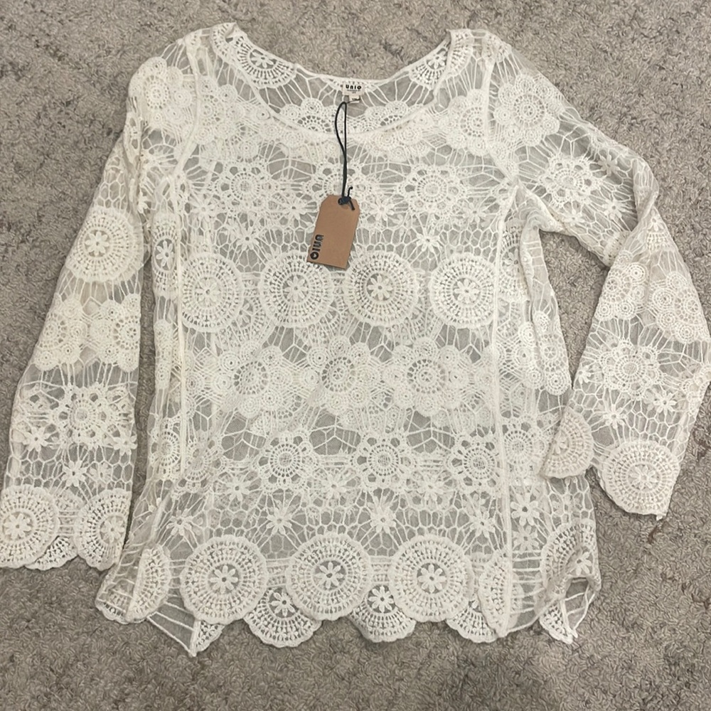 NWT Lace Long Sleeve Top
